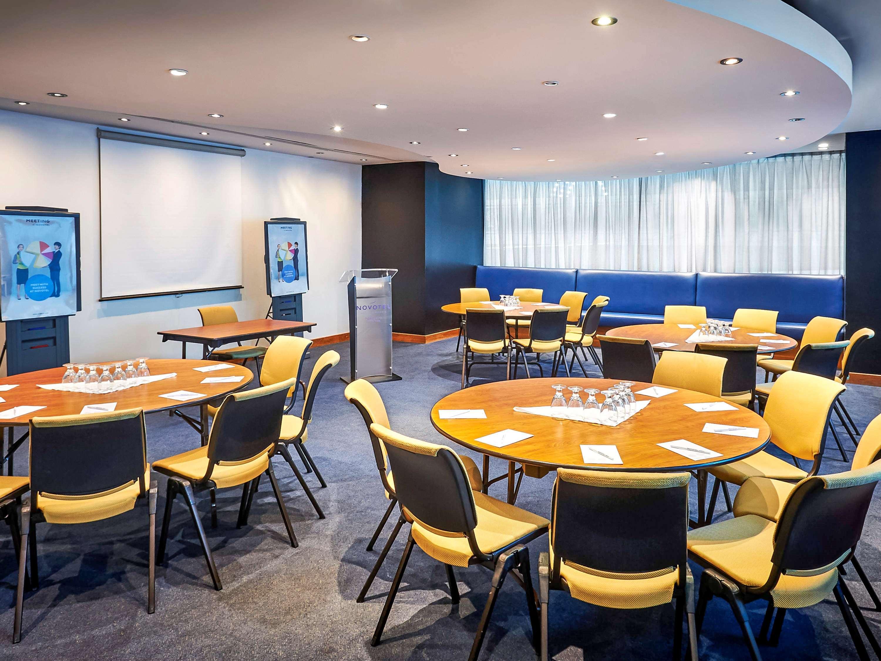 Novotel Toronto North York Luaran gambar