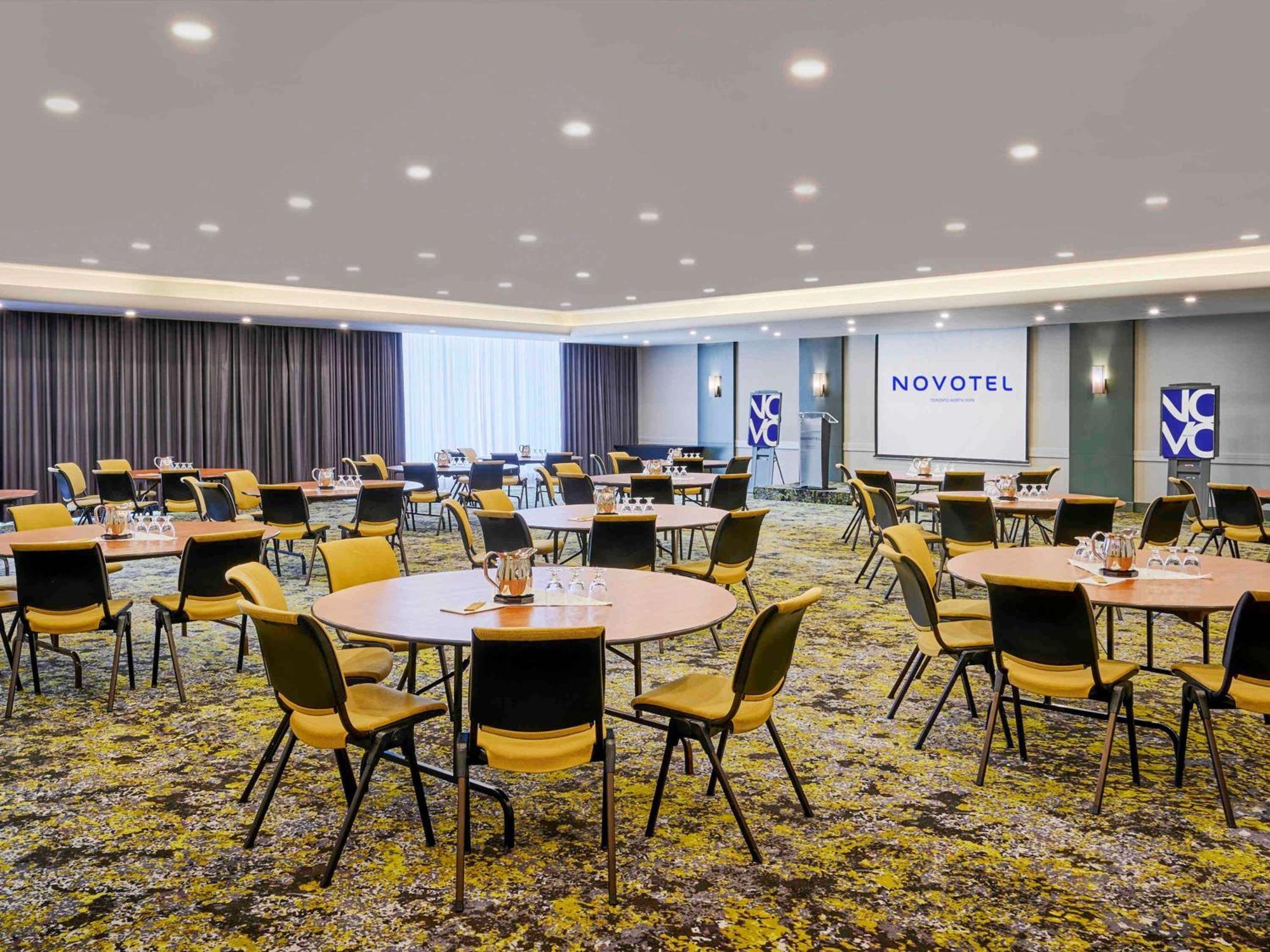 Novotel Toronto North York Luaran gambar