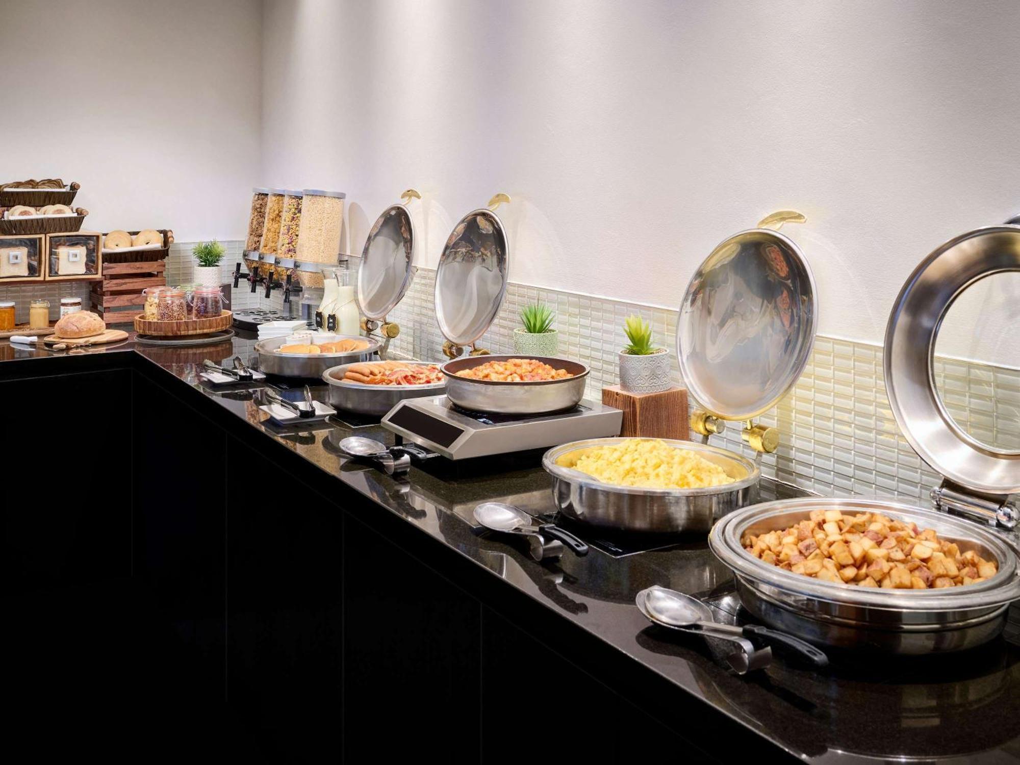 Novotel Toronto North York Luaran gambar